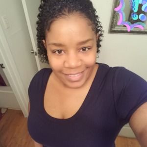 Meet your Posher, Sharonda